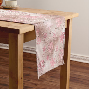 Elegantes Grün-Rosa Weihnachtsschneeflockenmuster Kurzer Tischläufer