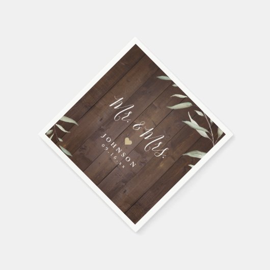 Elegantes Grün rustikales Holz Mr. & Mrs. Serviette (Ecke)