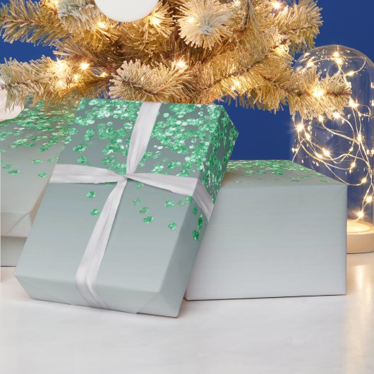 Elegantes grünes Glitter-Ombre-Kaskadendesign Geschenkpapier (Feiertage)