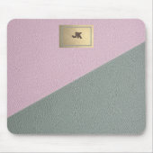 Elegantes Grünrosa Ledermonogramm Mousepad (Vorne)