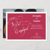 Elegantes handgeschriebenes Monogramm Viva Magenta Einladung (Vorne/Hinten)