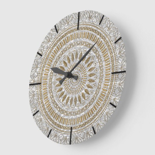 Elegantes handgezeichnetes Mandalendesign Große Wanduhr (Winkel)