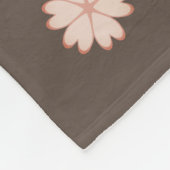 Elegantes Herz Blume auf Brown & Beige Fleecedecke (Ecke)