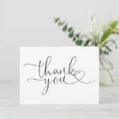 Elegantes Herz-Script schwarz und weiß Dankeskarte (Stehend Vorderseite)