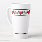 Elegantes Herzdesign Latte Tasse (Linke Ecke)