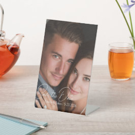 Elegantes Hochzeitsfoto-Save-the-Date-Podest-Schil Sockelschild