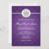 Elegantes Hochzeitskönigliche Krone Lila Einladung (Rückseite)