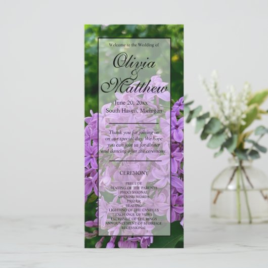 Elegantes Hochzeitsprogramm für lila Blumen von Li (Stehend Vorderseite)