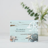 Elegantes Holz BLue Seashells Beach Wedding Einladung (Stehend Vorderseite)