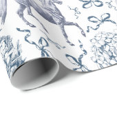 Elegantes Horse Hydrangea Bows Dusty Blue Toile Geschenkpapier (Rolleneckpunkt)