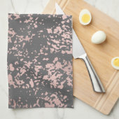 elegantes Imitat-Rosengold und graue Brushstrokes Geschirrtuch (Viertel Falte)