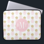 Elegantes Imitatgoldtropisches Ananasmuster Laptopschutzhülle<br><div class="desc">Trendy und stilvoller ImitatgoldGlitter und erröten rosa Ananasmuster.</div>