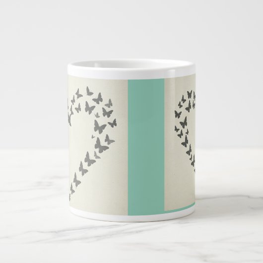 Elegantes Jumbo Cup Design - Schmetterlingsherz Si Jumbo-Tasse (Vorderseite)