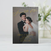 Elegantes Kalligrafie-Script Hochzeitsfoto Save The Date (Stehend Vorderseite)