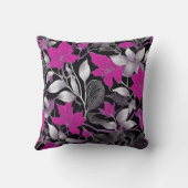 Elegantes Kissen mit rosa und silberfarbenen Blätt (Rückseite)