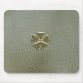 Elegantes Kleeblatt St.Patrick`s Day, Grünleder Mousepad (Vorne)