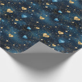 Elegantes kosmisches Herz in Blau und Gold Geschenkpapier (Ecke)