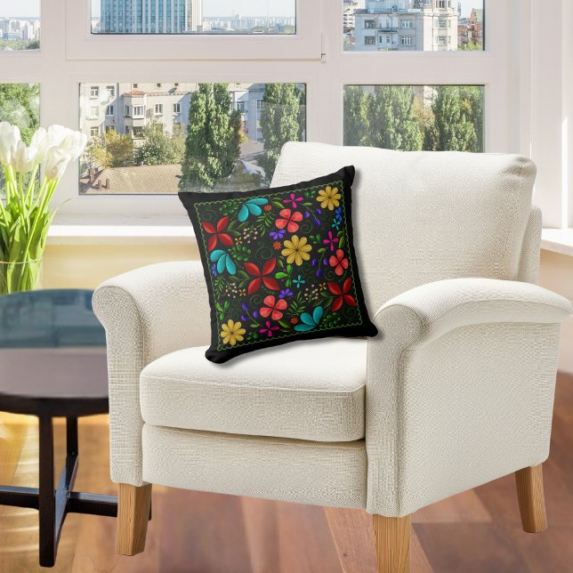 Elegantes lateinamerikanisches Folklorepilz Kissen (Von Creator hochgeladen)