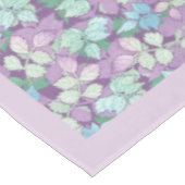 Elegantes Lavendel Aquamarine Blätter Personalisie Tischdecke (Schrägansicht)
