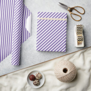 Elegantes Lavendel-Violett-Weiß-Streifenmuster Geschenkpapier