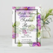 Elegantes lila Brautparty mit Blumen Einladung (Stehend Vorderseite)