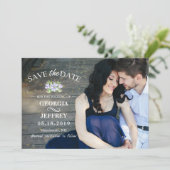Elegantes Lila Garden Wedding Save the Date Foto (Stehend Vorderseite)