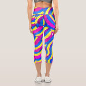 Elegantes, lila-gelbes Muster in Aquarellfarbe Capri Leggings (Rückseite)