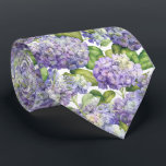 Elegantes Lila Hydrangea-Blumenmuster Hochzeit Krawatte<br><div class="desc">Diese elegante Blumenecke ist die perfekte Wahl für Hochzeiten und andere besondere Anlässe. Dieses Design zeichnet sich durch delikate lila Hydrangeas in einem schönen Muster aus. Tragen Sie als klassische Halsbinde für Männer oder als Gürtel für Frauen. Entworfen von dem weltbekannten Künstler ©Tim Coffey.</div>