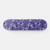 Elegantes Lila Muster Skateboard (Horizontal)