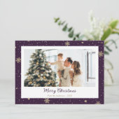 Elegantes Lila Snowflake Foto Frohe Weihnachten (Stehend Vorderseite)