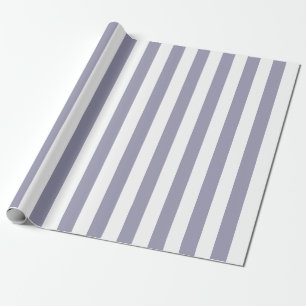 Elegantes lila und weiß gestreiftes Muster Geschenkpapier