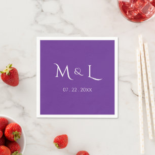 Elegantes lila-weißes Monogramm & Datum Hochzeit Serviette