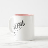 Elegantes "MAMA"-Skript mit Blume-Design Zweifarbige Tasse (Vorderseite Links)