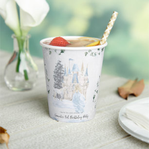 Elegantes Märchen   Geburtstag der Winterprinzessi Pappbecher