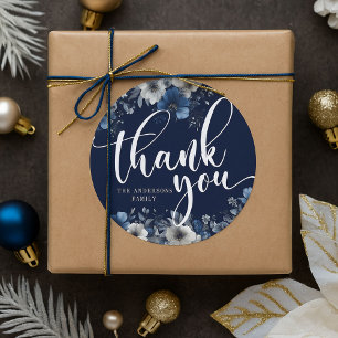 Elegantes Marineblau und Silber Blumenmuster Runder Aufkleber