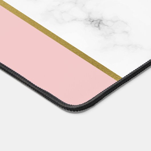 Elegantes Marmor und rosa Muster Personalisiert Schreibtischunterlage (Ecke)