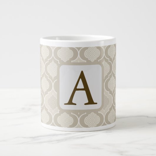 Elegantes marokkanisches Trellis-Muster in neutral Jumbo-Tasse (Vorderseite)