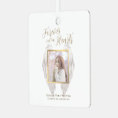 Elegantes Memorial Forever in unserem Herz-Foto Ornament Aus Metall (Vorderseite links)