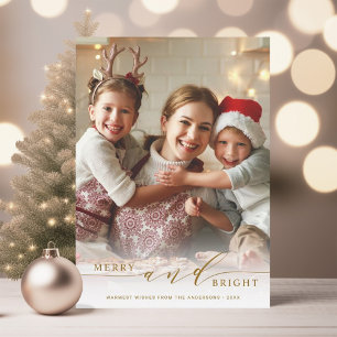 Elegantes Merry and Bright Gold Script Foto Feiertagskarte