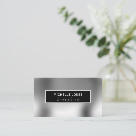 Elegantes metallisches Silber minimales Design Visitenkarte (Stehend Vorderseite)