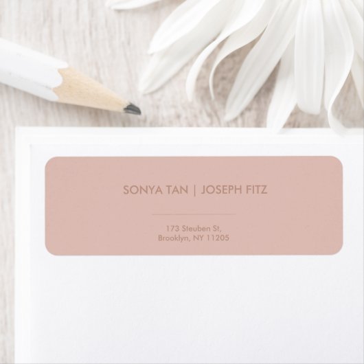 Elegantes Minimal Modern Wedding Return Label (Insitu)