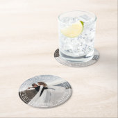 elegantes minimales typografisches Begrüßungs-Foto Runder Pappuntersetzer (Vor Ort)