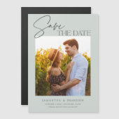 Elegantes Minimalistisch Sage Green Foto Save the Magneteinladung (Vorne/Hinten)