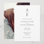 Elegantes Minimalistisches Monogram Initials Foto  Einladung (Vorne/Hinten)