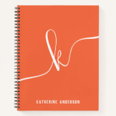 Elegantes Minimalistisches Orange Script Monogram Notizblock (Vorderseite)