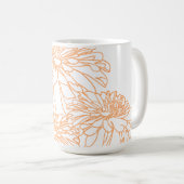Elegantes, minimalistisches, orangefarbenes Blumen Kaffeetasse (VorderseiteRechts)