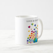 Elegantes Minimalistisches Rainbow Herzdesign Kaffeetasse (VorderseiteRechts)
