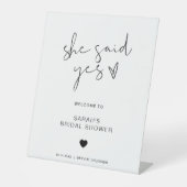 Elegantes Minimalistisches Schwarzes Begrüßungs-Br Sockelschild (Vorderseite)