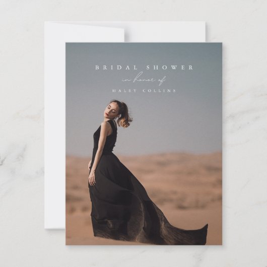 Elegantes Minimalistisches Script Foto Chic Brautp Einladung (Vorderseite)