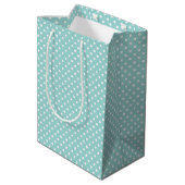 Elegantes Mint Green Light Aqua Aquamarin gepunkte Mittlere Geschenktüte (Rückseite Schrägansicht)